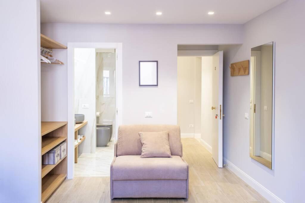 Apartment Vivi Trevi Luxury Suites *